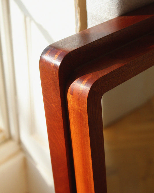 Rounded corner mirror — Polished sapele