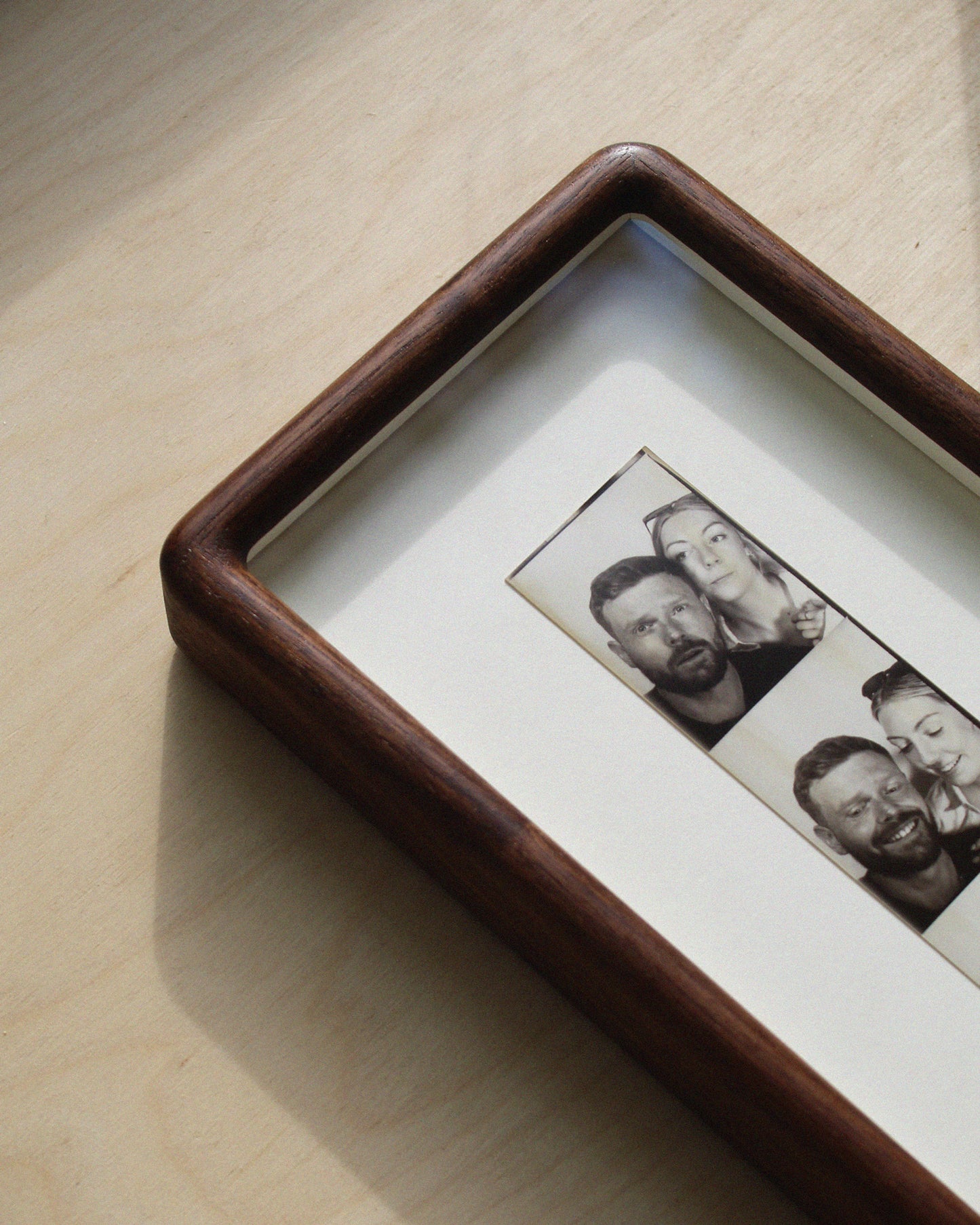 Photo strip rounded corner frame — Polished walnut