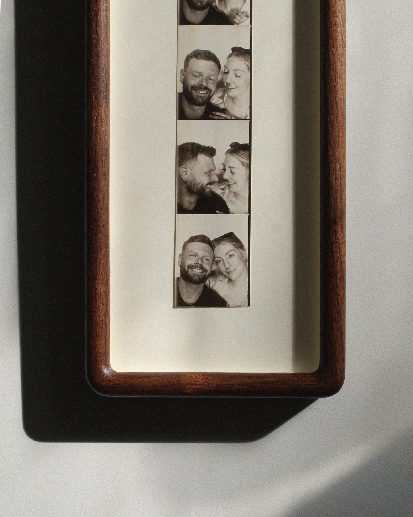 Photo strip rounded corner frame — Polished walnut